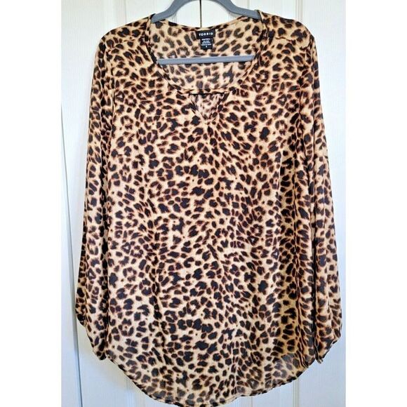Torrid 0 Leopard Print Blouse‎ Top Elastic Gathered Long Sleeve Keyhole Neckline - Picture 1 of 6